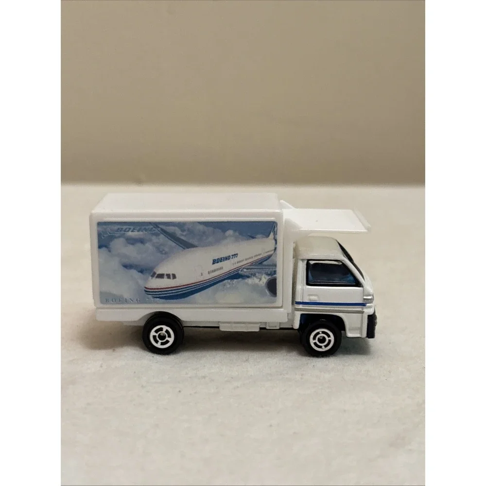 Realtoy Airport Vehicle Lot Boeing United Southwest American Airlines Diecast